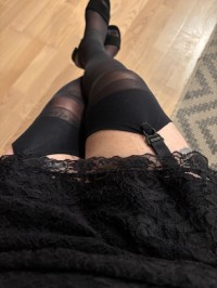 βοΈ 40 63 84 09